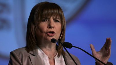 Bullrich redobla la presión sobre Adorni y evalúa adelantar su declaración jurada