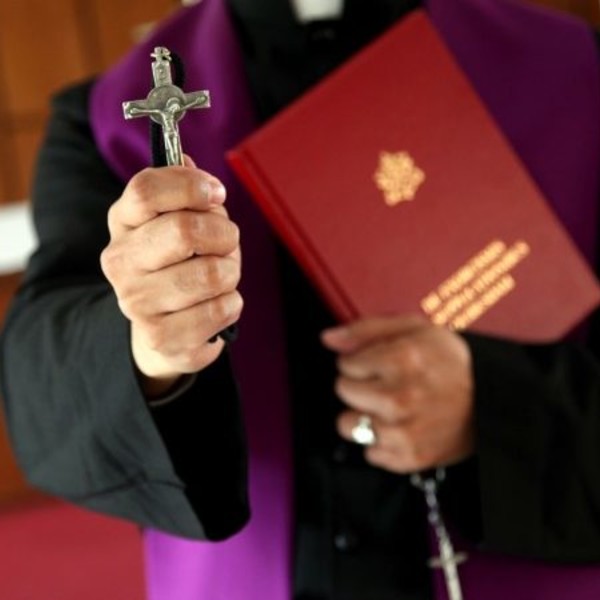 En Bélgica hay un auge de exorcismos y los párrocos no dan abasto