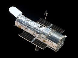 El Hubble cumplió 34 años e hizo historia:  descubrió una nueva galaxia