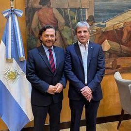 El gobernador Sáenz se reunió con el ministro Luis Caputo