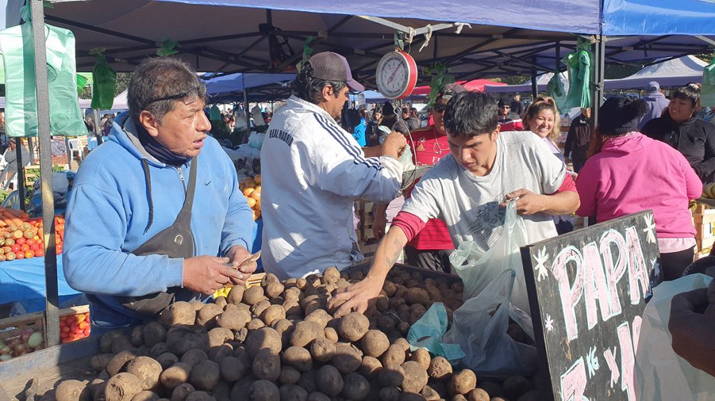 Este jueves llega «El Mercado en tu barrio» a la UNSa