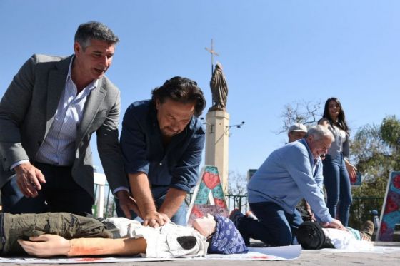 Sáenz participó de la jornada «Salva Corazones» en el cerro San Bernardo