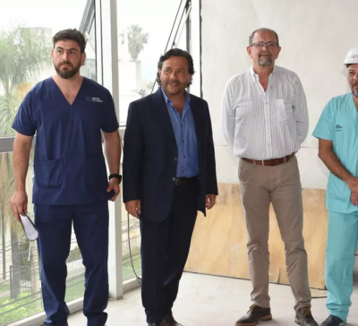 Sáenz supervisó las obras del hospital San Bernardo: “Trabajamos para convertirlo en un ícono de la salud del NOA y NEA”