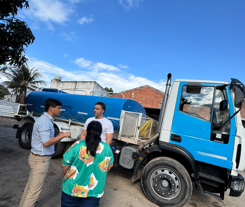 Avanza una importante obra de recambio y ampliación de colectora cloacal en Orán