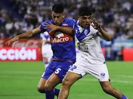 Vélez le ganó a Tigre con un gol en contra y es el único puntero de la Liga Profesional