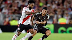 River cerró la pretemporada con una victoria ante México y presentó a sus refuerzos