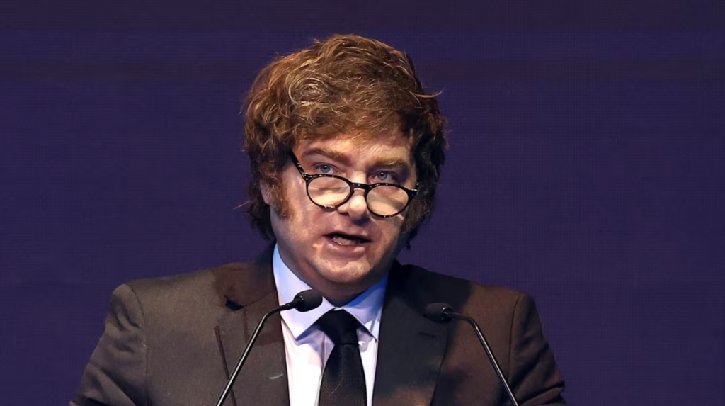 Milei acusó al kirchnerismo de llenar de ñoquis el Garrahan