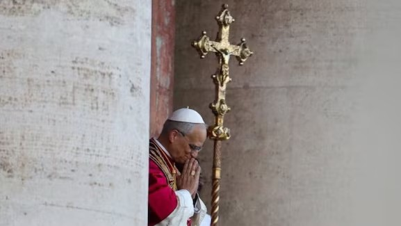Qué piensa el nuevo Papa León XIV sobre la comunidad LGBTQ