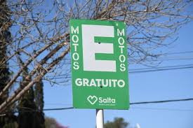 Habrá nuevos espacios de estacionamiento para motos disponibles en el centro Salteño