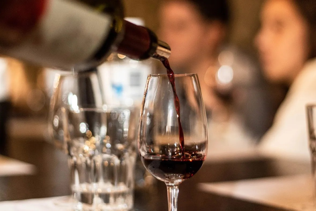 Venta de vinos, caé fuertemente el consumo por la crisis