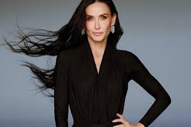 Demi Moore es la mujer del año para la revista Glamour