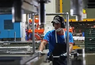 En octubre cayó el uso de la capacidad instalada hasta el 61%