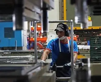 En octubre cayó el uso de la capacidad instalada hasta el 61%