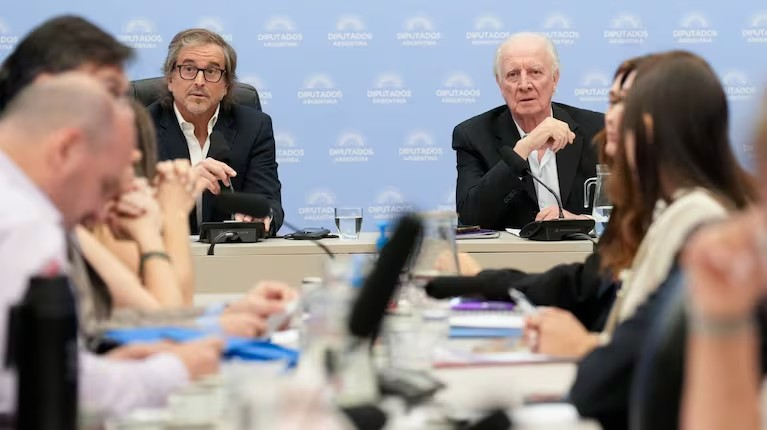 Reforma laboral: el oficialismo confirmó en Diputados que retirará el artículo de licencias médicas