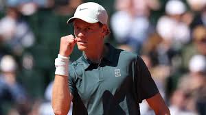 Jannik Sinner ganó el primer clásico del año en Montecarlo y le arrebató el número uno a Alcaraz