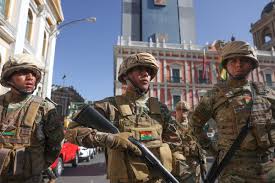 El gobierno de Estados Unidos denunció que “hay un golpe de Estado en marcha” en Bolivia
