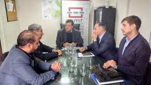 La AMT, SAETA y la UNSa avanzan por el Pase Libre Universitario