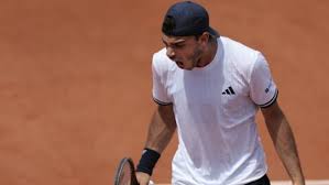 Cerúndolo volvió a chocar con sus fantasmas y quedó eliminado de Roland Garros