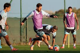 Paz, Molina y Montiel entrenaron a la par del grupo en la Selección Argentina