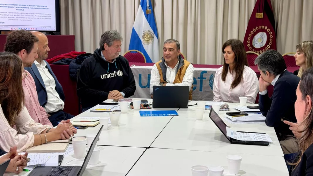 Con apoyo de UNICEF, Salta diseña un plan para promover la salud mental adolescente