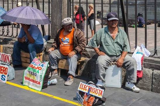 Se perdieron más de 141.000 empleos registrados en el último año