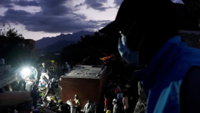 Colombia busca sobrevivientes bajo los escombros tras el terremoto: ya son al menos 164 los muertos