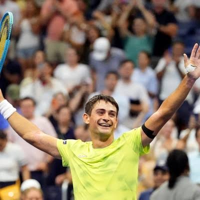 Mariano Navone dio el golpe en el US Open y eliminó a Novak Djokovic en primera ronda