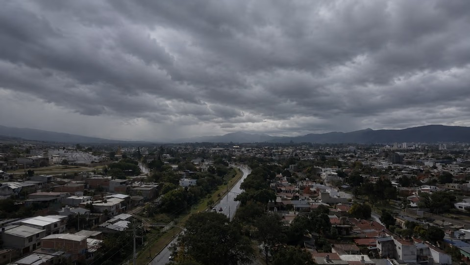 Alerta amarilla en Salta: Anuncian tormentas fuertes, granizo y ráfagas intensas